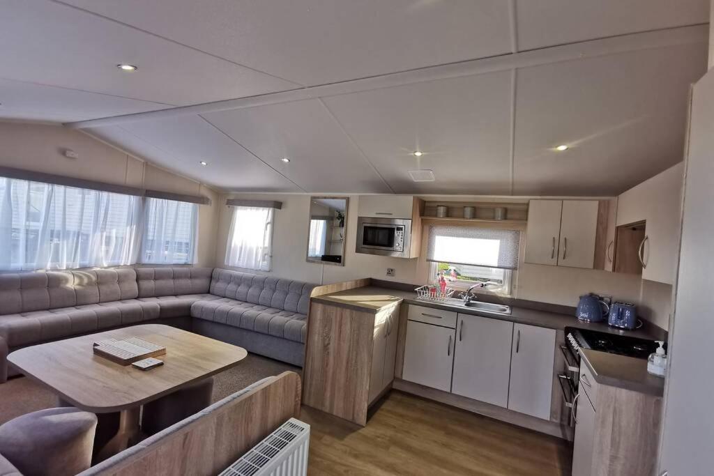 8 Sleep Chalet At Newquay Away Resorts Nb160 外观 照片
